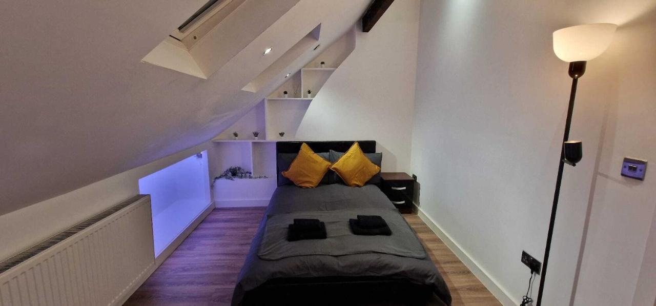Sapphire Strathnairn Apartment Cardiff Exterior photo